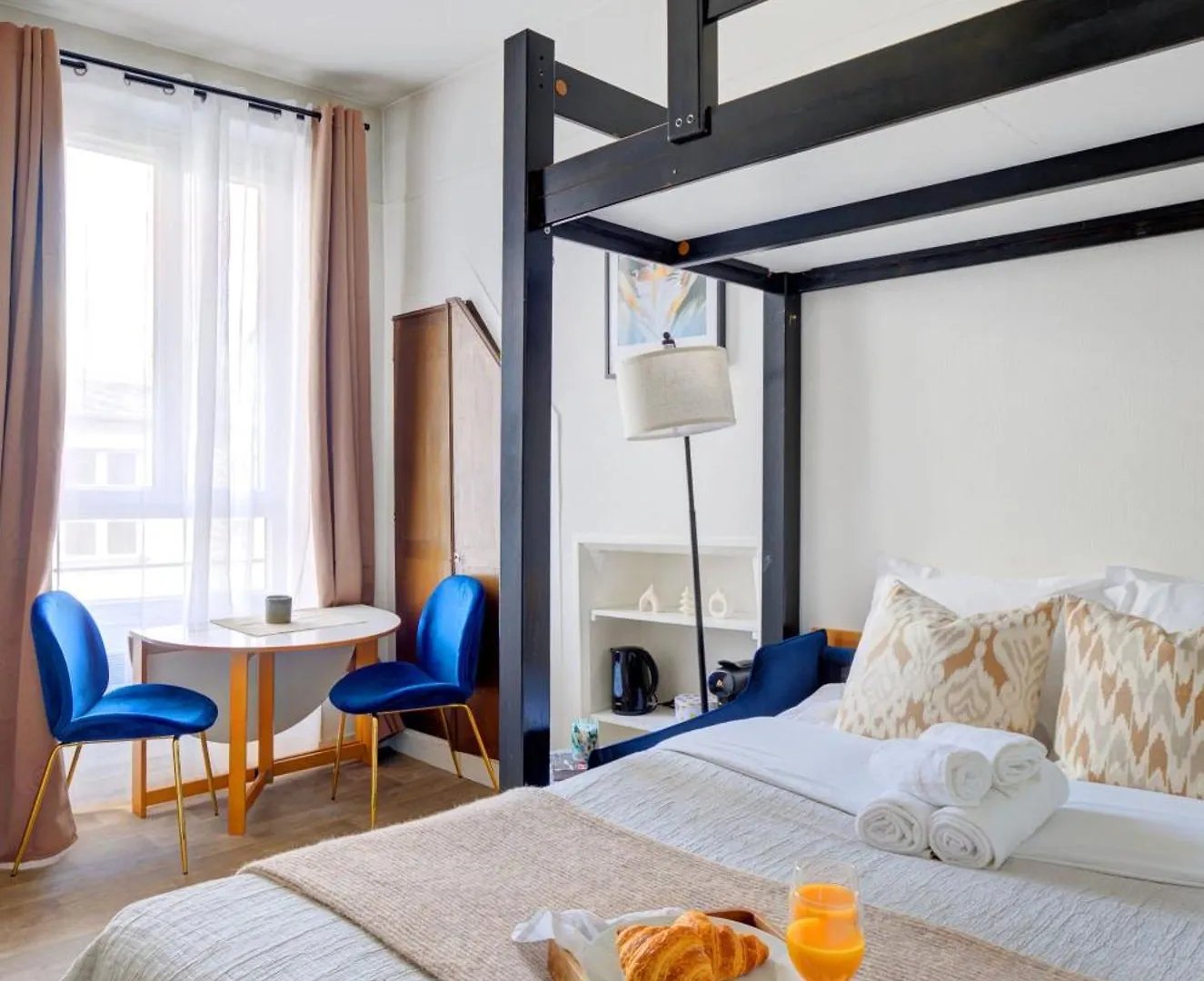 Cozy Studio For 2 In The Heart Of Le Marais Paris 0*,  France
