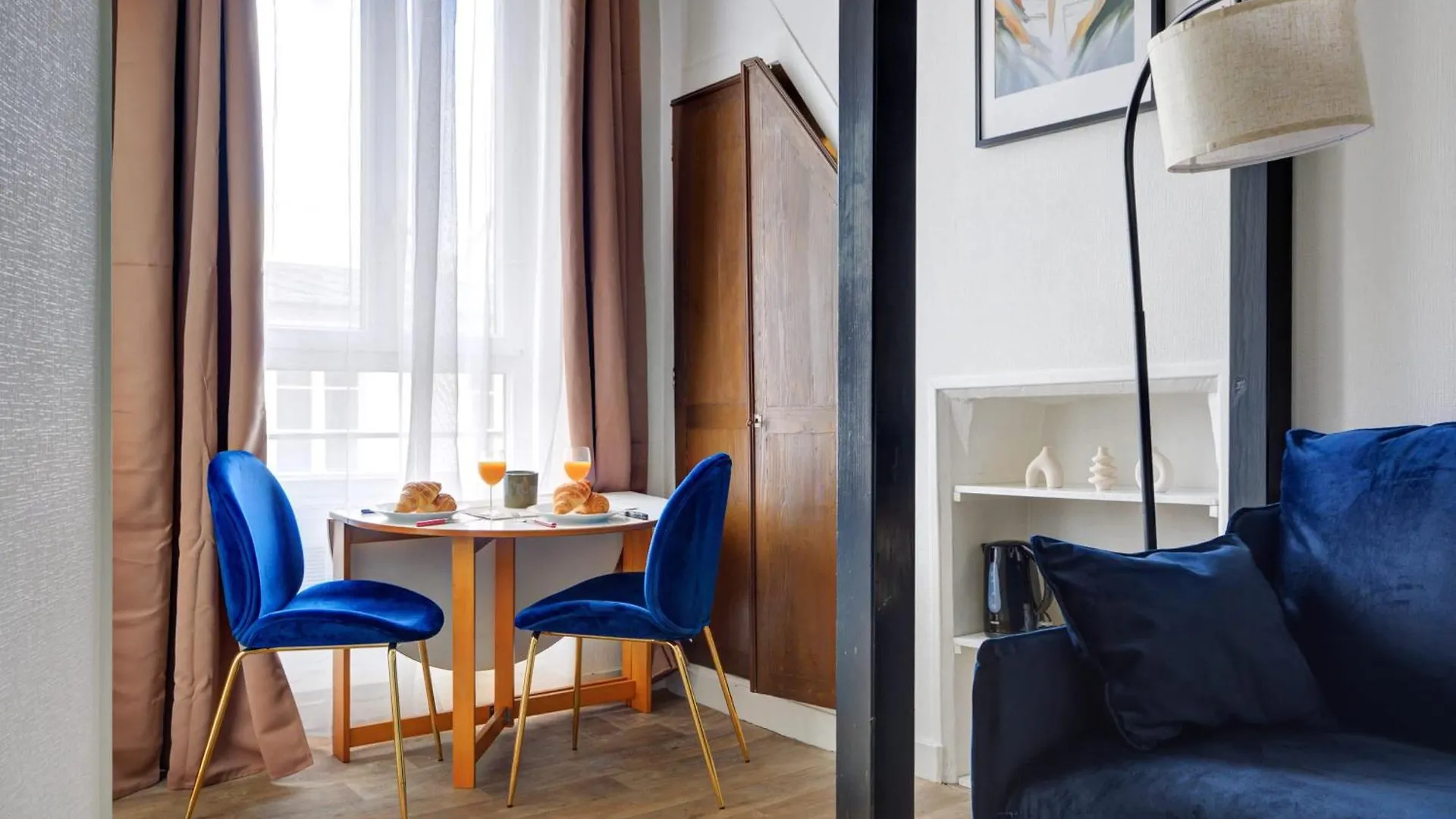 Apartment Cozy Studio For 2 In The Heart Of Le Marais Paris France